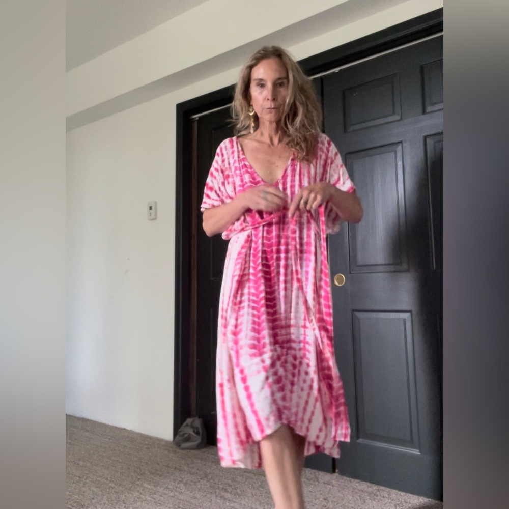 Great summer dress. Fun and flirty
